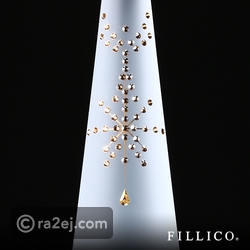 مزودة بقطع من كريستال سواروفسكي