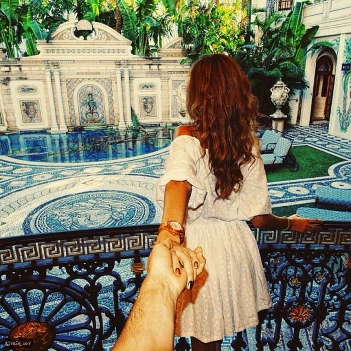 المصور المتميز مراد عثمان مازال يبهر العالم بصور Followme مع زوجته 12