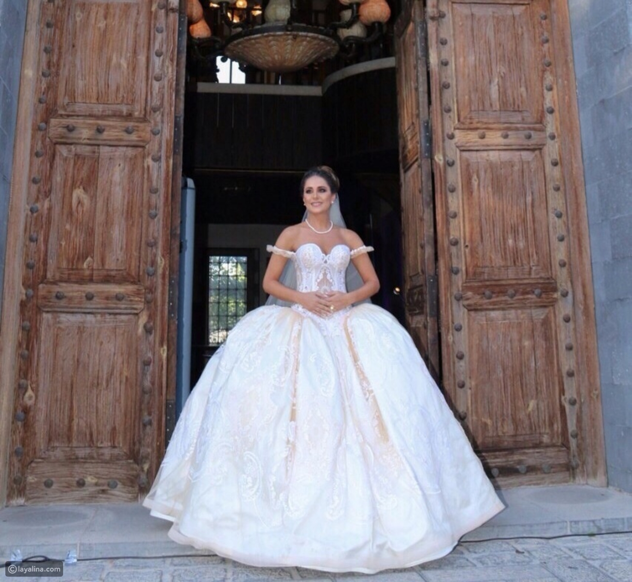 اسوا فساتين زفاف الفنانات 2019