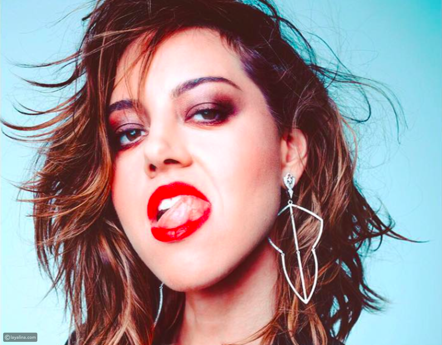 مخيفة للفنانين والفنانات عمليات التجميل